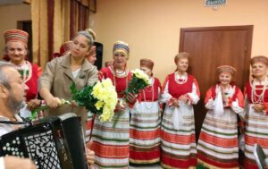 Подробнее о статье Праздничная программа «Жизнь прекрасна всегда», посвящённая Дню пожилого человека в ДК «Заря»