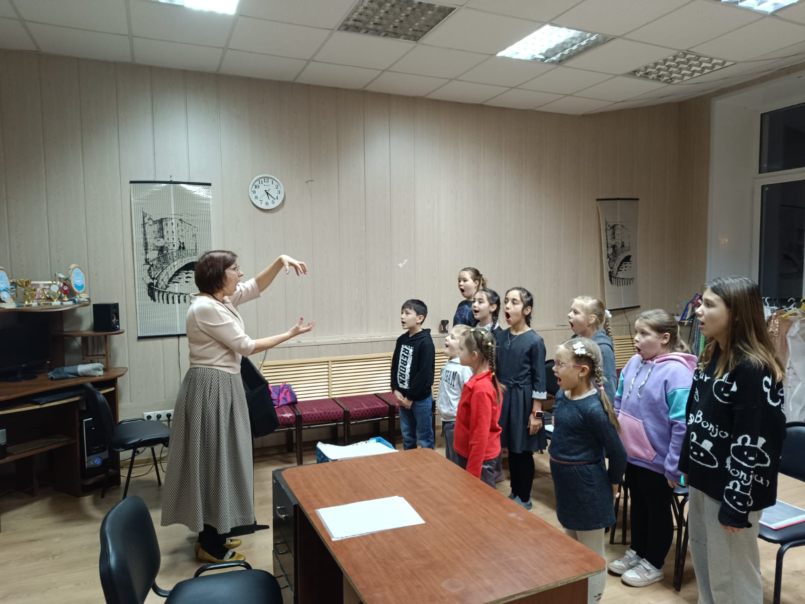 Вы сейчас просматриваете Открытый урок по вокальному искусству для детей «Поëм зимой и летом»